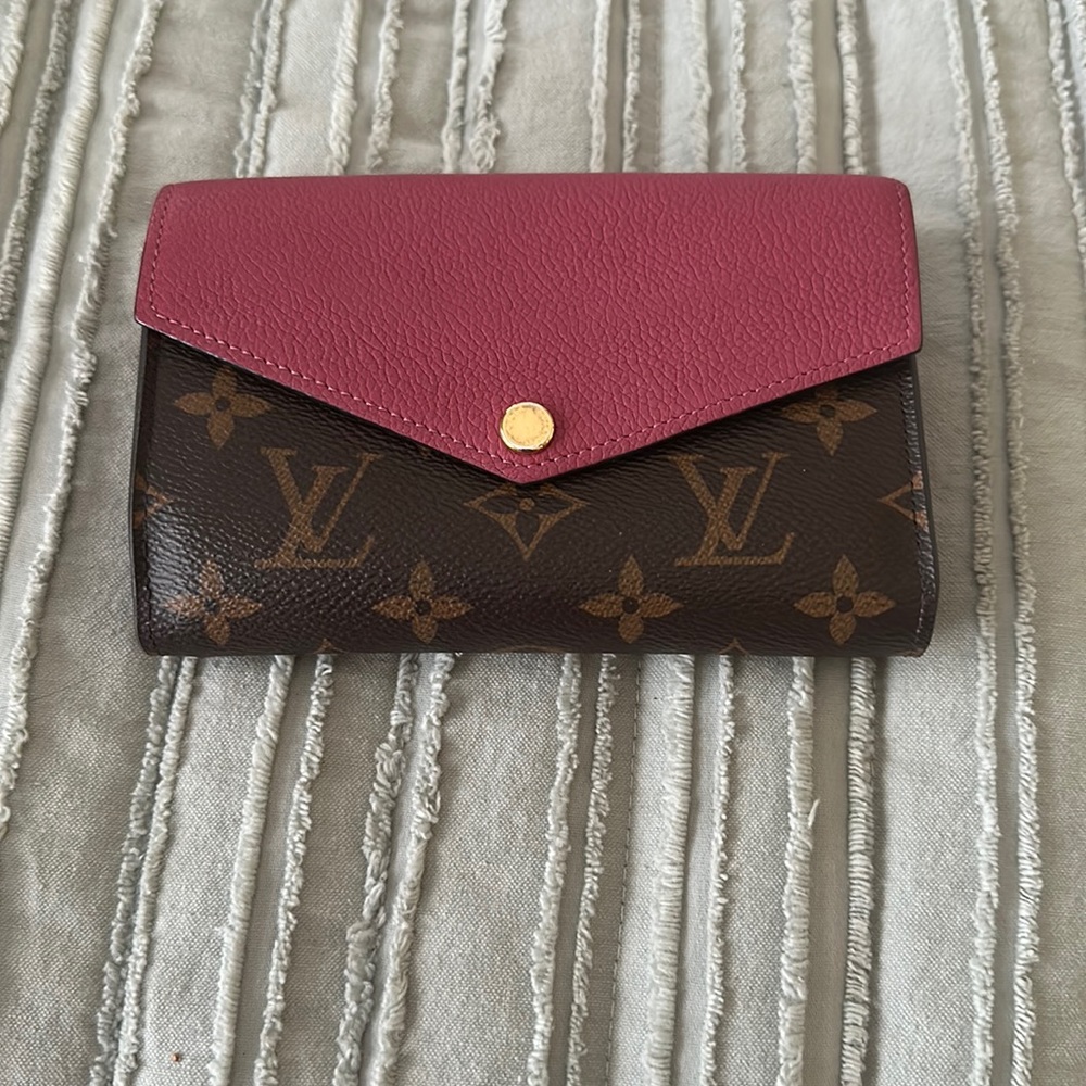 Louis Vuitton monogram fuchsia wallet